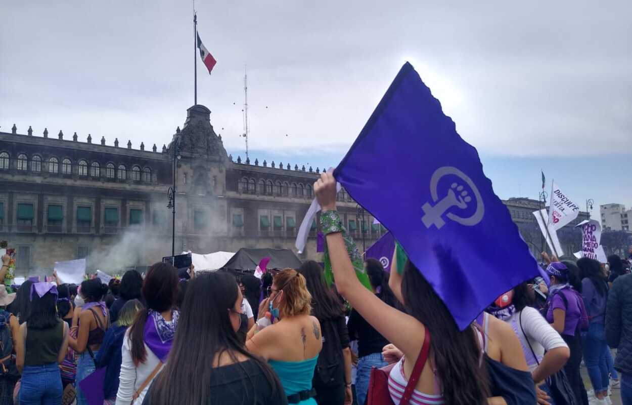 Las mujeres toman las calles de la Ciudad de México para exigir ...