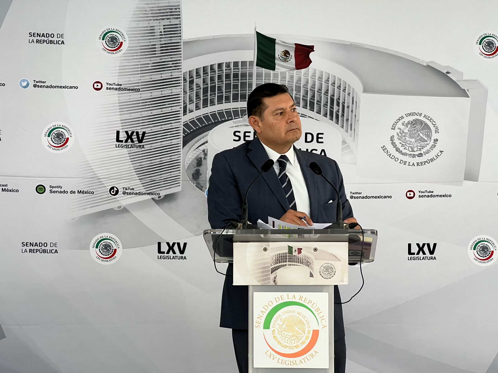 Alejandro Armenta promueve el consumo de productos saludables para ...